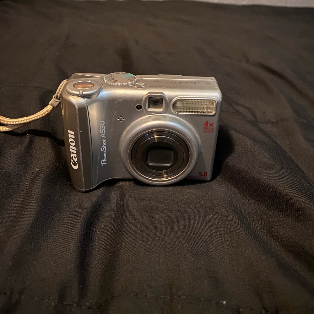 Canon handheld camera